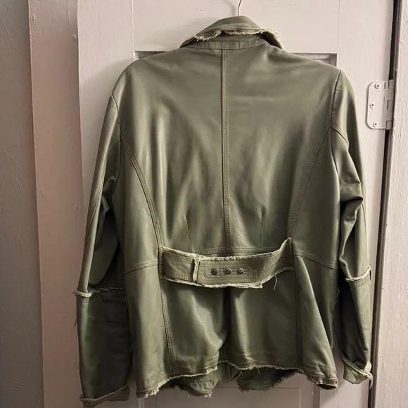 Women’s Sundance Moto Leather Jacket - Picture 4 of 6